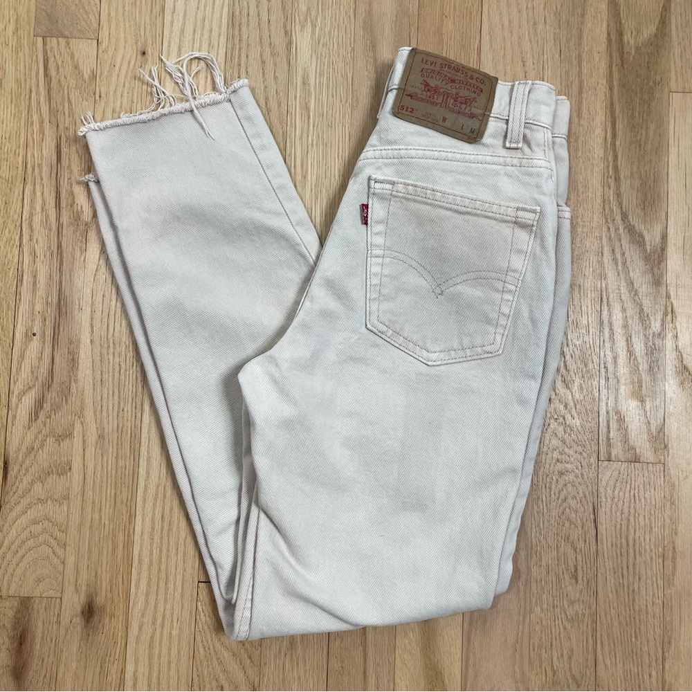 VTG Americana 90s Levis 512 Jeans 3 Cream Straight Distress High Red Tab Neutral